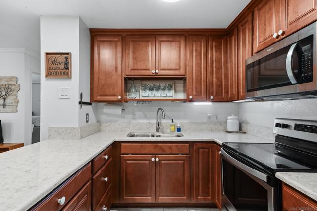 6376 Rancho Mission Rd, San Diego CA: https://media.crmls.org/mediaz/7c9d8f1f-08ef-435b-ac45-8a283345a21c.jpg