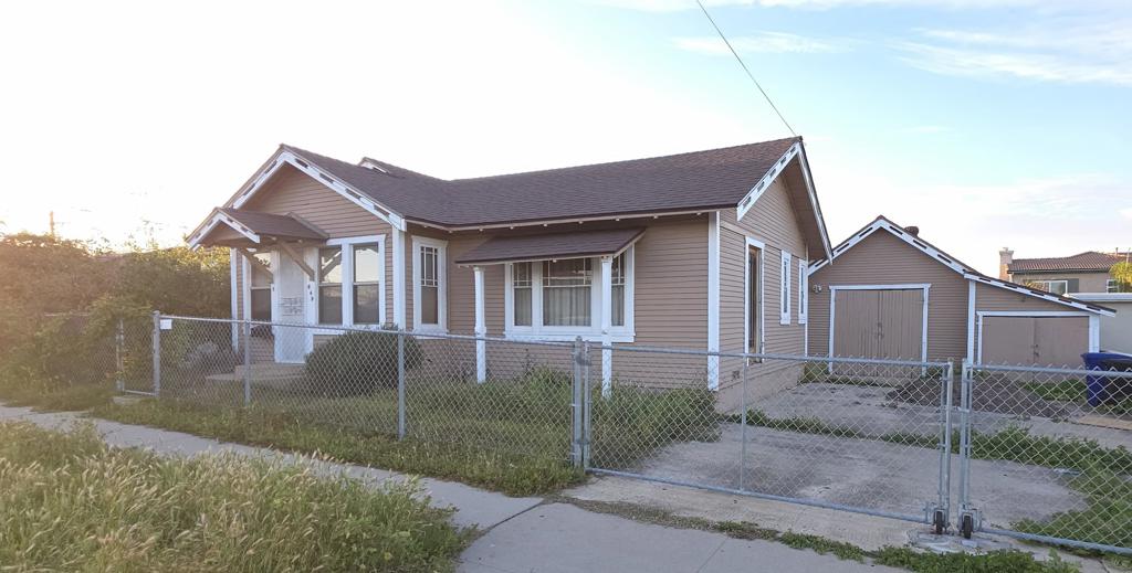 649 Chula Vista