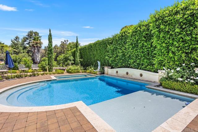 3433 Western Springs Rd, Encinitas CA: https://media.crmls.org/mediaz/7c9f0004-0aa2-4406-ac51-5439b1b10394.jpg