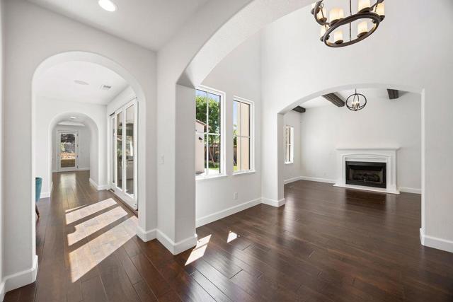 2953 Pebble Beach Circle, Fairfield CA: https://media.crmls.org/mediaz/7c9f0f92-40c7-4320-afaa-161f25b83c0d.jpg