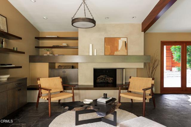 Detail Gallery Image 8 of 45 For 1395 El Mirador Dr, Pasadena,  CA 91103 - 3 Beds | 3/1 Baths