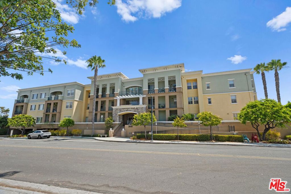 2605 Sepulveda Boulevard #221