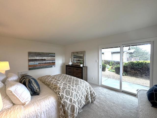 304 12th Street, Montara CA: https://media.crmls.org/mediaz/7ca03394-721f-4d2a-a998-bbfc0f5a6c02.jpg