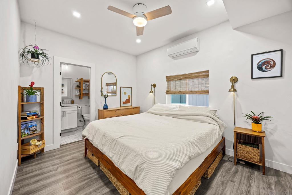 1936 Howard Ave - photo 14