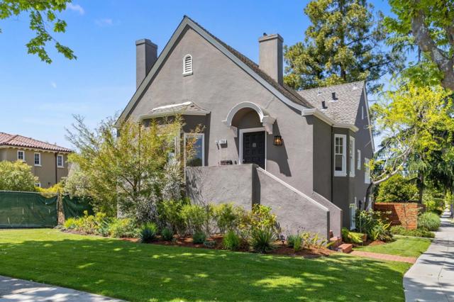 2200 Hillside Drive, Burlingame CA: https://media.crmls.org/mediaz/7ca228d8-0b8e-4d4f-a7bc-ae3397c3a2ec.jpg