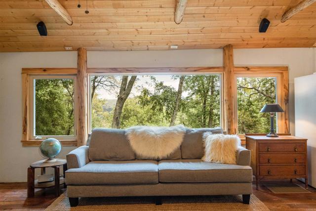 Detail Gallery Image 4 of 36 For 21932 Crestline Rd, Palomar Mountain,  CA 92060 - 1 Beds | 1 Baths