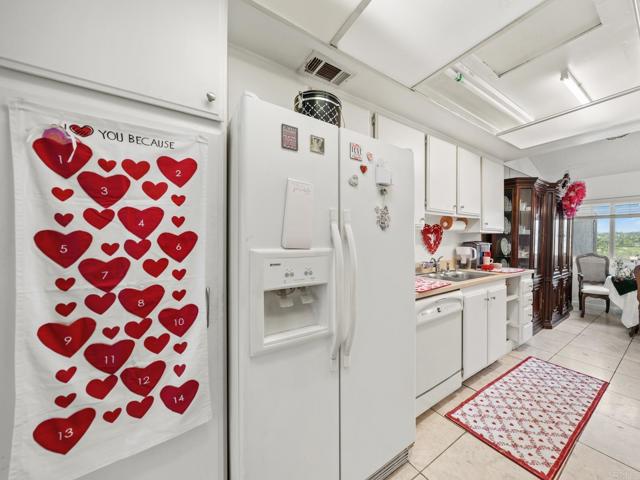 Detail Gallery Image 19 of 37 For 2403 La Costa Ave a,  Carlsbad,  CA 92009 - 2 Beds | 2/1 Baths