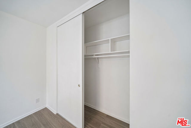217 Carondelet, Los Angeles CA: https://media.crmls.org/mediaz/7ca26f7a-3d97-4cd3-9ca3-0ad5904d6c51.jpg
