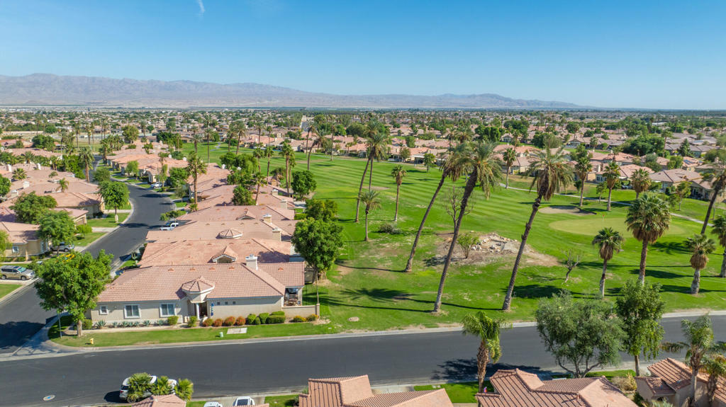 MLS #219138325DA image #2