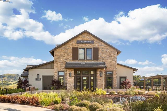 61109 Via Vicenza, San Ramon CA: https://media.crmls.org/mediaz/7ca47d04-62a0-4cac-9da0-dc029af2c7a3.jpg