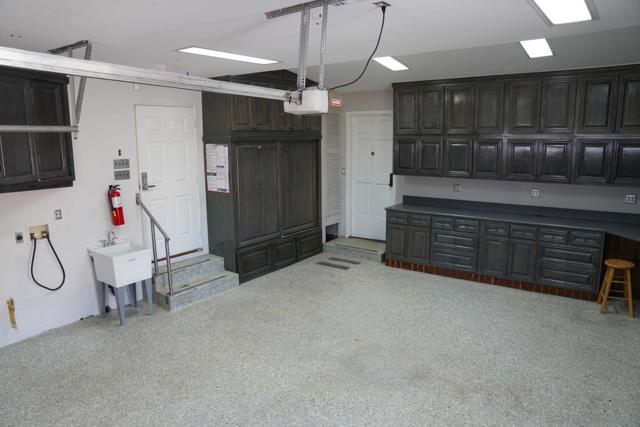 68 E Bonita Rd, Chula Vista CA: https://media.crmls.org/mediaz/7ca4958d-5cfa-4303-9f11-301c18ca19e6.jpg