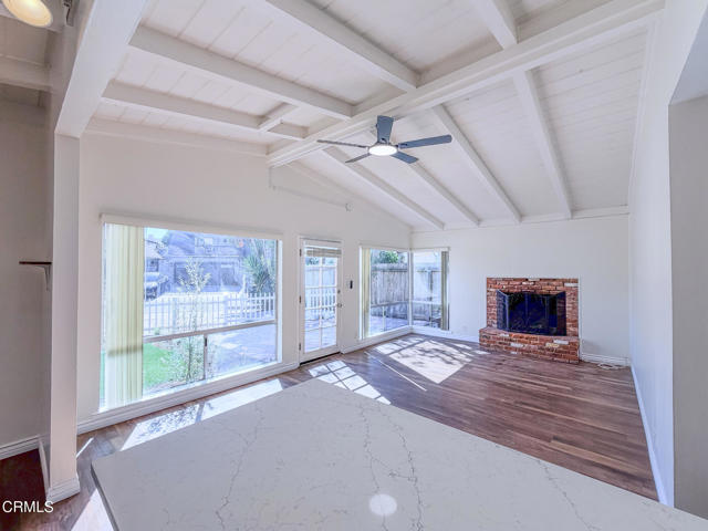 Detail Gallery Image 2 of 14 For 121 Highland Dr, Oxnard,  CA 93035 - 3 Beds | 1 Baths