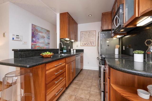 125 Piccadilly Place, San Bruno CA: https://media.crmls.org/mediaz/7ca65781-efd5-4c5d-8378-8a64ce8f6de2.jpg
