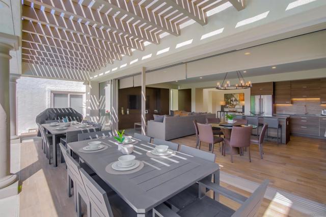 8 Buccaneer Way, Coronado CA: https://media.crmls.org/mediaz/7ca68fdf-25c9-475e-833a-2b4a662282aa.jpg