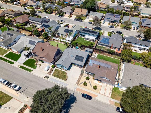 8423 Hollister Street, Ventura CA: https://media.crmls.org/mediaz/7ca70b9b-9555-4b6e-9c39-164a8512fb6e.jpg