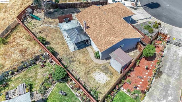 2158 Ackerman Dr, Pittsburg CA: https://media.crmls.org/mediaz/7ca759b3-65b7-4305-b9ae-d8c7839714c0.jpg