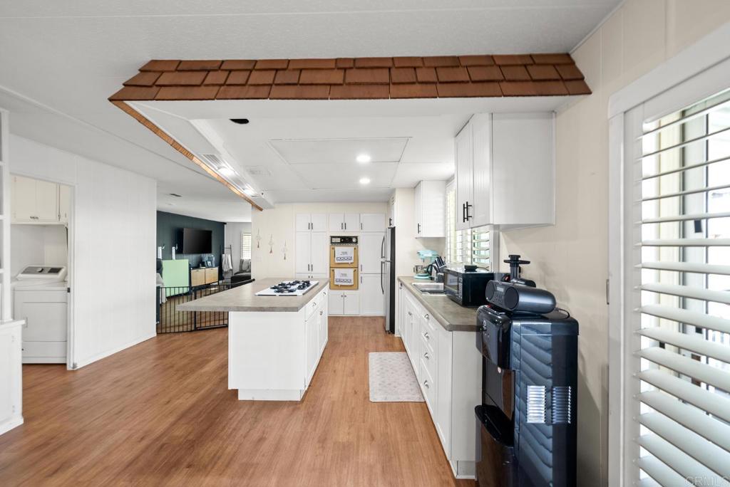 2700 Valley Parkway - photo 9