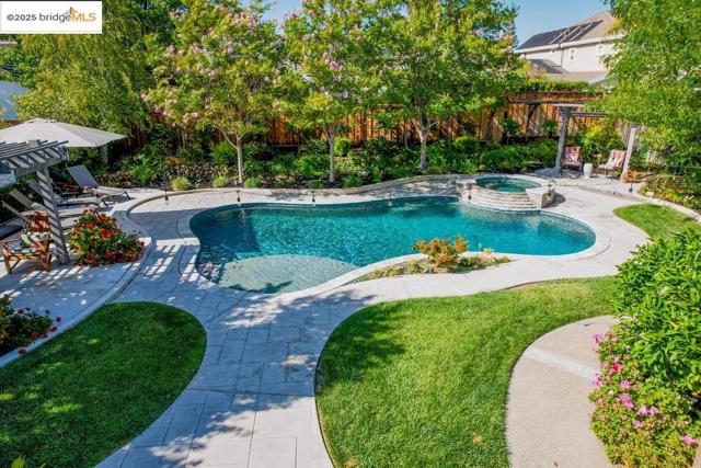 1164 Lexington Way, Livermore CA: https://media.crmls.org/mediaz/7ca9b956-0962-49b3-98ea-ff711e1c96d8.jpg