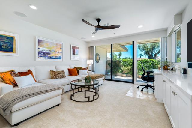 9 Furman Court, Rancho Mirage CA: https://media.crmls.org/mediaz/7caa56bb-fd0d-4cab-a68b-599b6ee557ff.jpg