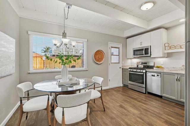 117 Marina Avenue, Aptos CA: https://media.crmls.org/mediaz/7caaf668-33e8-4318-959b-e80a749d485c.jpg