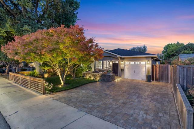 543 Toft Street, Mountain View CA: https://media.crmls.org/mediaz/7cab9a5f-bd8a-49e9-abfc-be66680e8e05.jpg