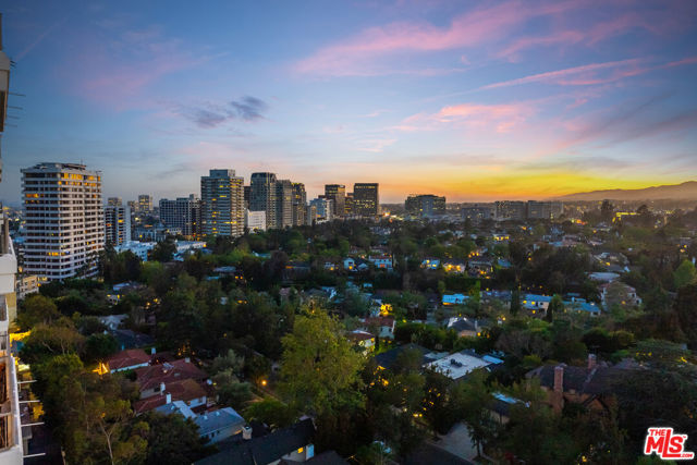 10501 Wilshire Boulevard, Los Angeles CA: https://media.crmls.org/mediaz/7cadb7de-6a71-4cff-b1a6-204108640b8e.jpg