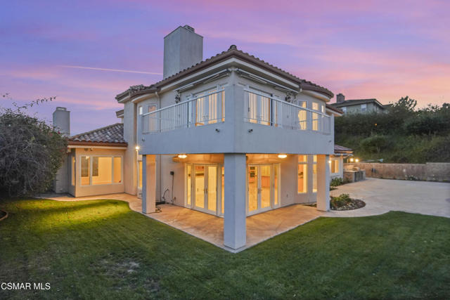 7111 Los Coyotes Place, Camarillo CA: https://media.crmls.org/mediaz/7cadc759-f8ef-48e9-a234-4302aafc6009.jpg