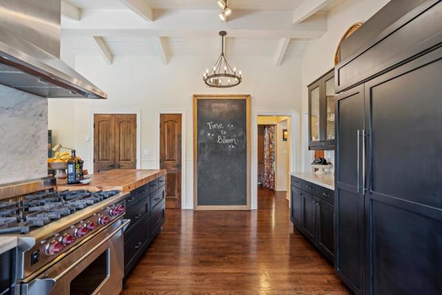 15315 Kennedy Road, Los Gatos CA: https://media.crmls.org/mediaz/7caeb18b-b31a-468e-88dd-6a5cbf5c5ed3.jpg