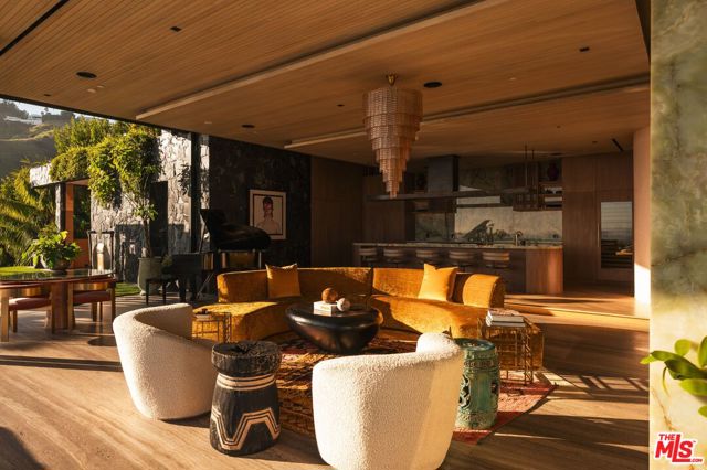 1851 N Stanley Avenue, Los Angeles CA: https://media.crmls.org/mediaz/7caf3d3e-1fb9-412d-8c42-5ac94f11cb4b.jpg
