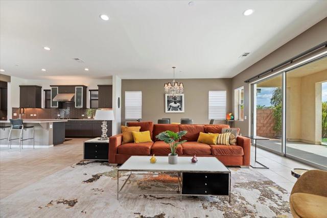 1325 Passage Street, Palm Springs CA: https://media.crmls.org/mediaz/7caf9a5b-a669-49e2-8273-1d9bdc412ca4.jpg