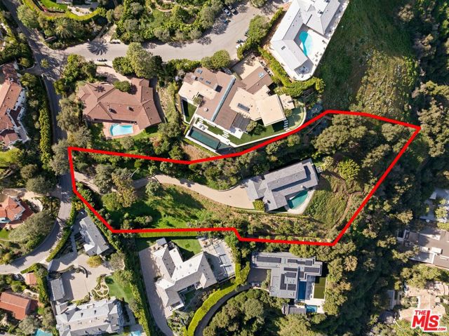 5 Bed Home for Sale in Pacific Palisades, California
