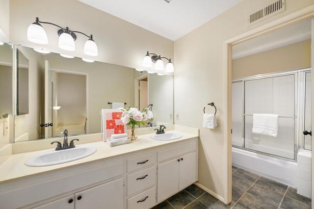 11048 Portobelo Dr, San Diego CA: https://media.crmls.org/mediaz/7cb0844a-b311-47d1-9957-202a0f2aea02.jpg