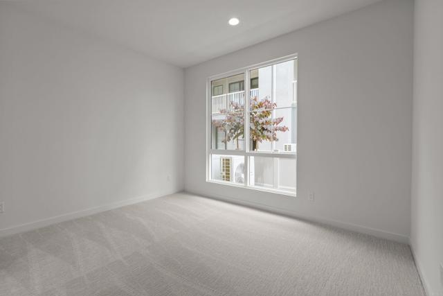 2572 Elderberry Lane, Carlsbad CA: https://media.crmls.org/mediaz/7cb129e9-b8f8-4933-8f83-d9d8516ece8a.jpg