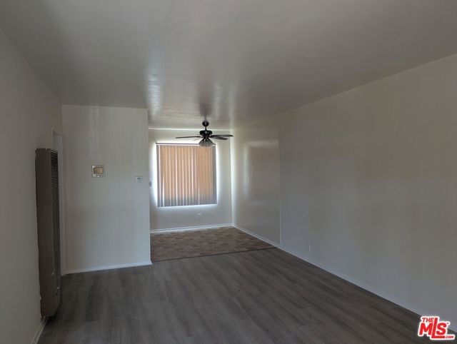1365 Orange Grove Avenue, Glendale CA: https://media.crmls.org/mediaz/7cb18fdf-dee3-4632-b74a-fb6a4c1f77ec.jpg