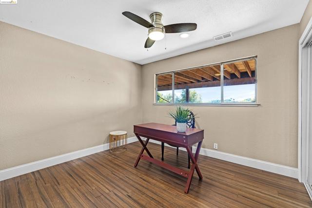 Image 31 of 42 For 28016 Whitestone Ct