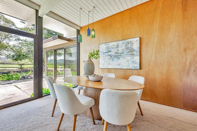 2104 Lexington Avenue, San Mateo CA: https://media.crmls.org/mediaz/7cb39b9f-c344-4d49-8a3a-752eb7e9d60a.jpg