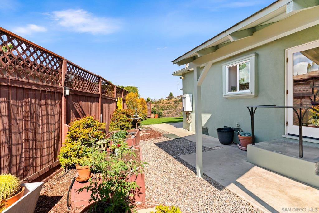 4662 Lucille Dr - photo 20