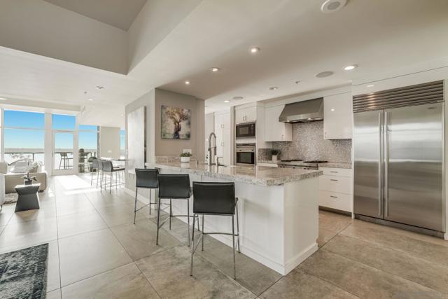1262 Kettner Blvd, San Diego CA: https://media.crmls.org/mediaz/7cb5e85d-c564-41a3-8cc3-4f377cf224d8.jpg