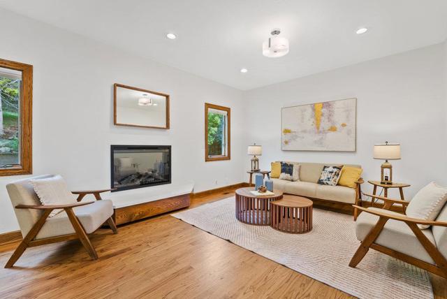 110 Limestone Lane, Santa Cruz CA: https://media.crmls.org/mediaz/7cb62324-3c60-4d37-80c7-274a3df17f45.jpg