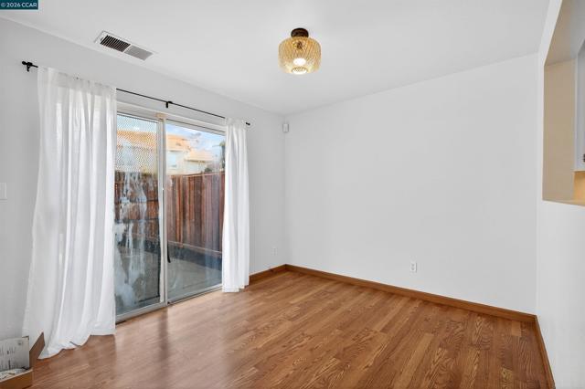 1758 Nandina Ct, Antioch CA: https://media.crmls.org/mediaz/7cb672ab-26a9-4615-9ed9-a5e6c669527c.jpg