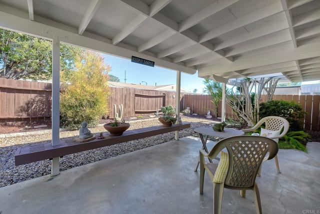 3711 Mira Pacific Drive, Oceanside CA: https://media.crmls.org/mediaz/7cb6a5c9-95cc-4167-bc90-452607eba84b.jpg