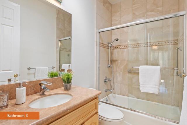 1018 Loma Prieta Court, Los Altos CA: https://media.crmls.org/mediaz/7cb72b48-f96d-4c3c-84f9-cecef56b1f5d.jpg