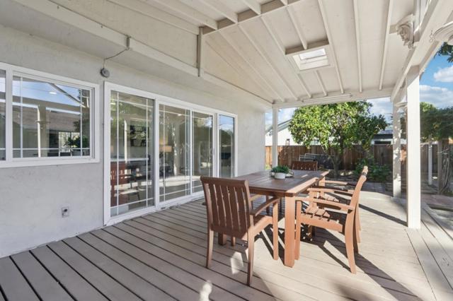 228 Martinvale Lane, San Jose CA: https://media.crmls.org/mediaz/7cb776c0-ce27-4525-9294-58df71cbb12c.jpg