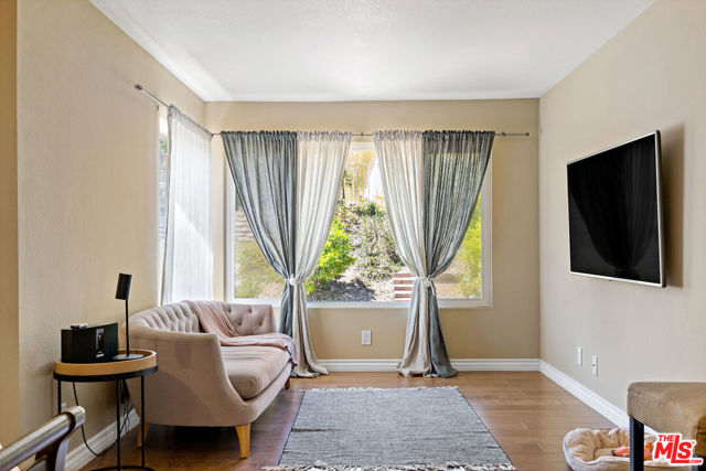 683 Triunfo Canyon Road, Westlake Village CA: https://media.crmls.org/mediaz/7cb7d96f-4dd4-41ee-832c-80d0d7b96424.jpg
