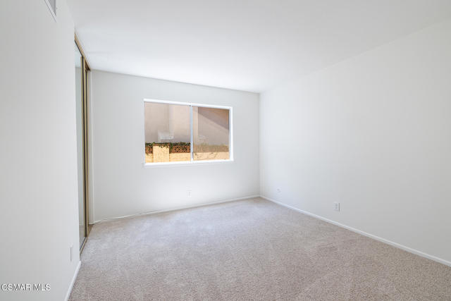 5888 E Marlies Avenue, Simi Valley CA: https://media.crmls.org/mediaz/7cb81c79-e198-4962-8a95-1759c8156c62.jpg