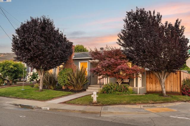Image 1 of 41 For 1616 140th Ave