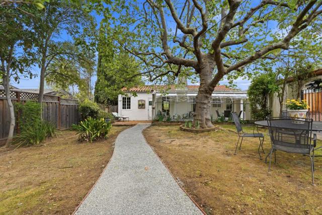 14175 Douglass Lane, Saratoga CA: https://media.crmls.org/mediaz/7cb8f078-69ea-4c3a-b896-df9e6060a1ce.jpg