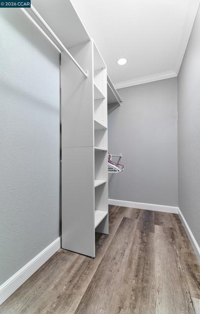 Image 24 of 43 For 23 Capistrano Ct