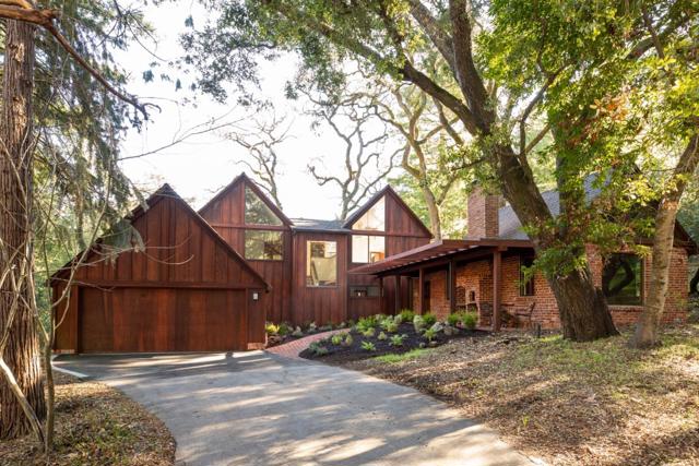 23200 Encinal Court, Los Altos Hills CA: https://media.crmls.org/mediaz/7cb98e0e-78f6-4773-967d-26440462c981.jpg