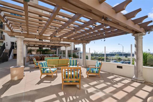 Detail Gallery Image 32 of 37 For 1019 Costa Pacifica Way #1206,  Oceanside,  CA 92054 - 3 Beds | 2 Baths